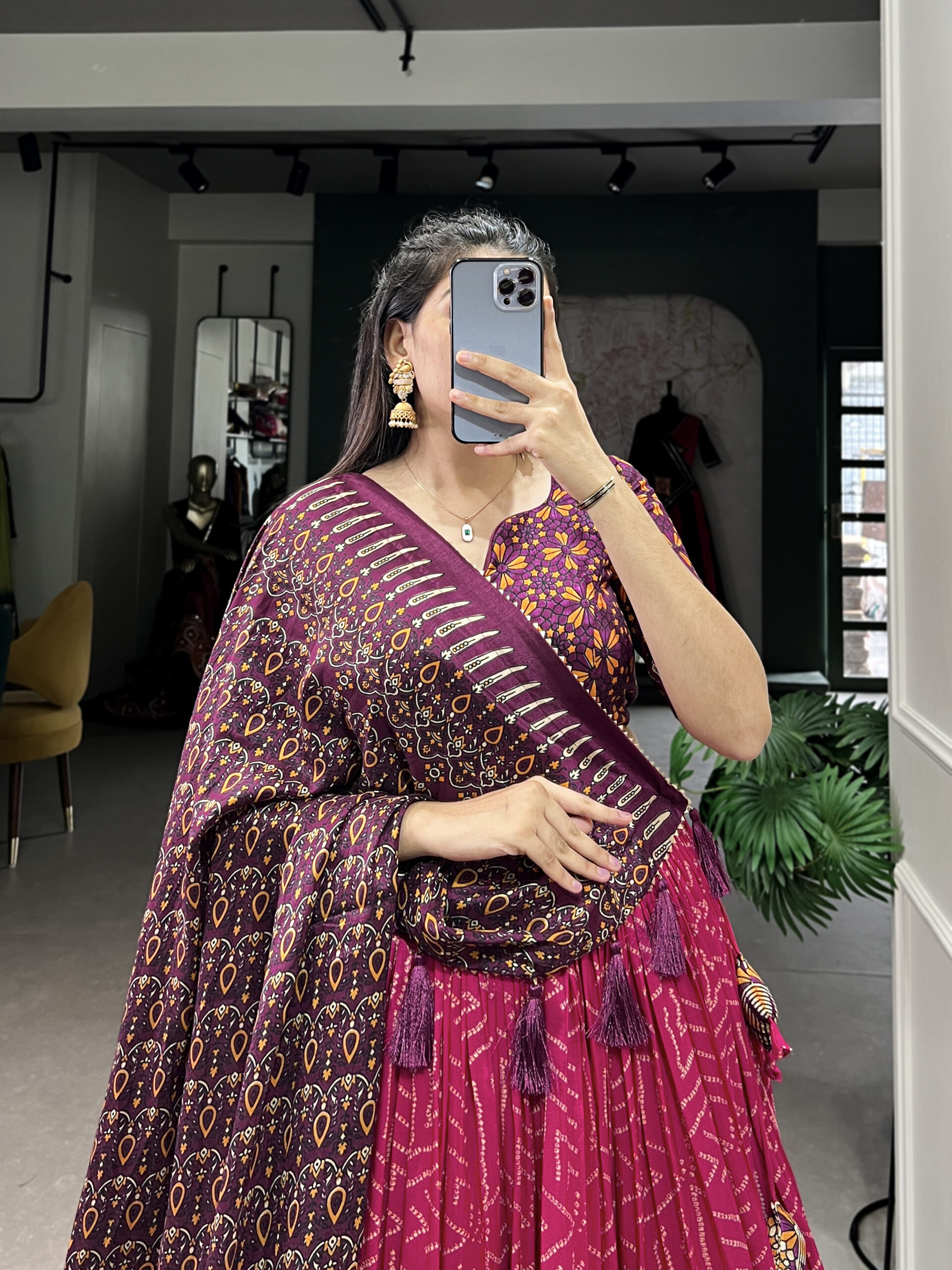Lehenga Choli Tussar Silk - Image 4
