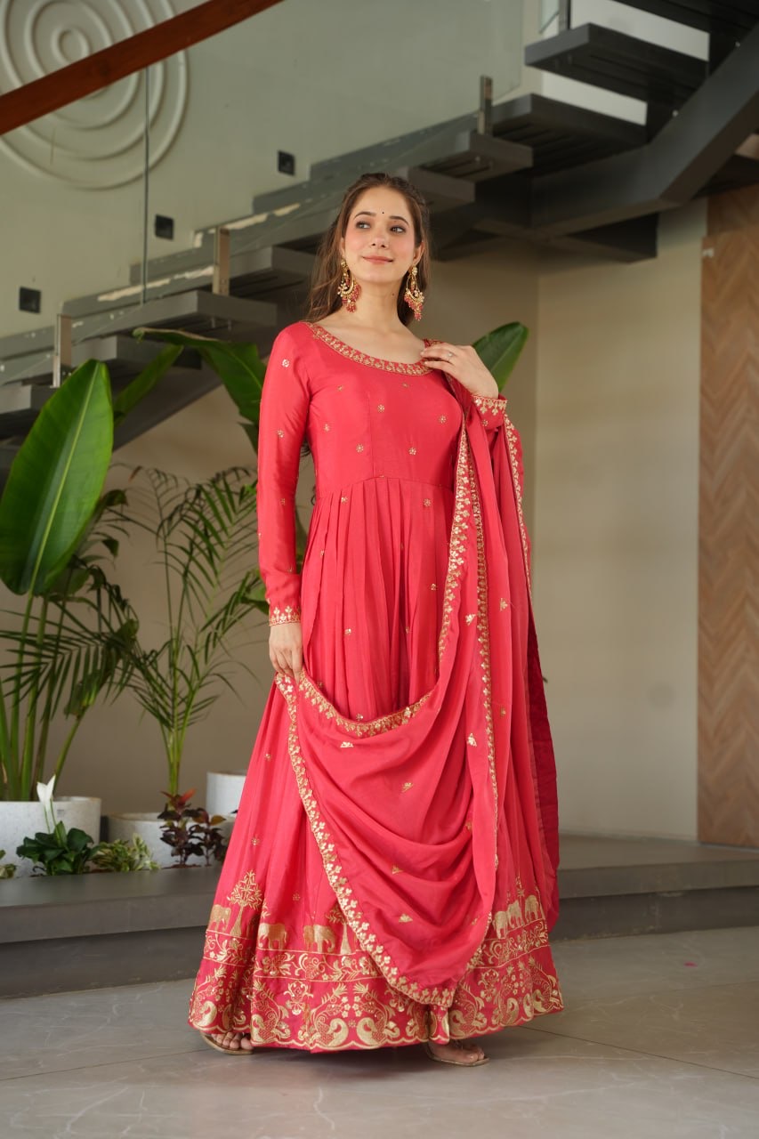 Anarkali Gown Chinnon - Image 4
