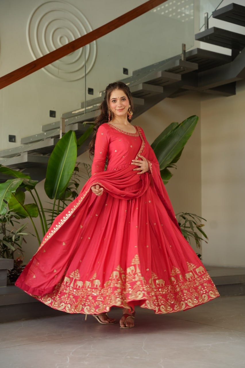 Anarkali Gown Chinnon - Image 5