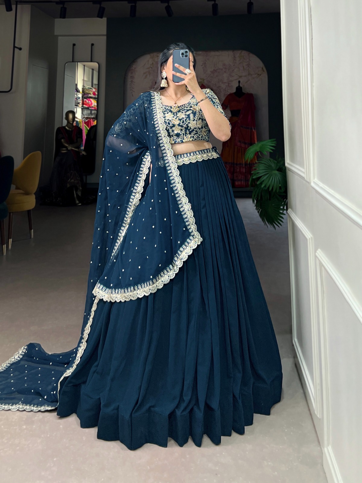 Lehenga Choli Georgette - Image 4