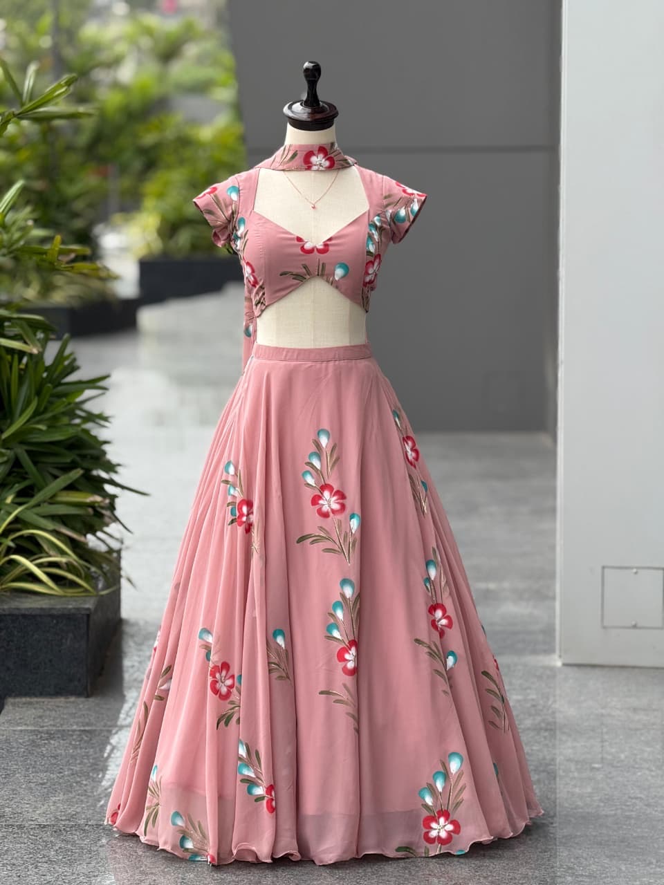 Lahenga Choli - Image 4