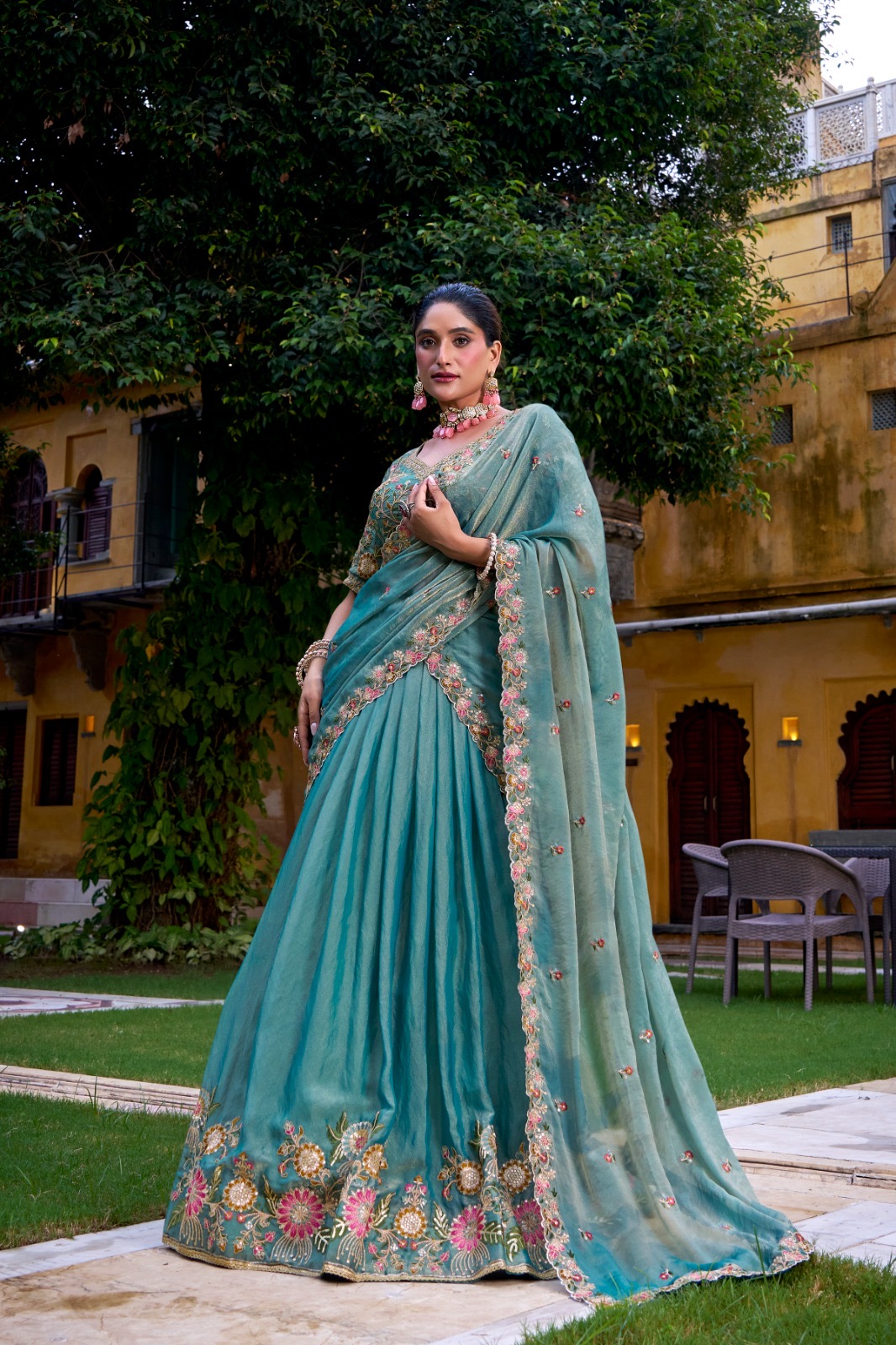 Lahenga Choli - Image 4