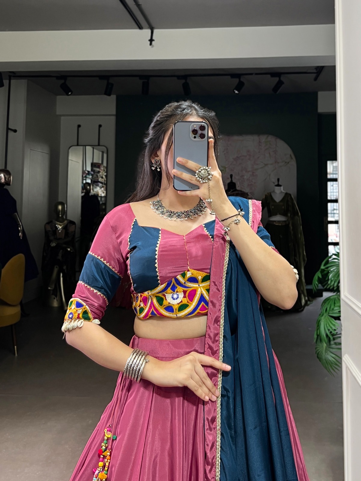 Lahenga Choli Set - Image 7